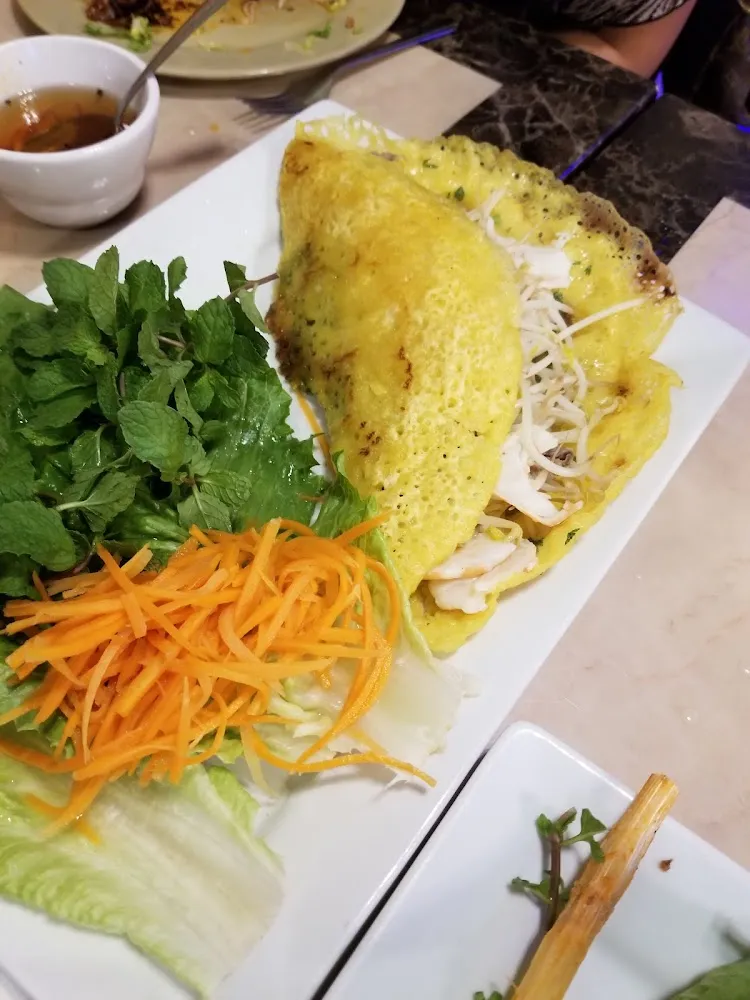 Banh Xeo - Vietnamese Crepes